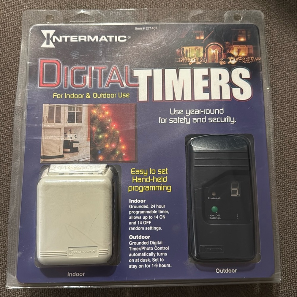Intermatic Indoor Oudoor Digital Timer Heavy Duty 24 Hr Program DT11C New